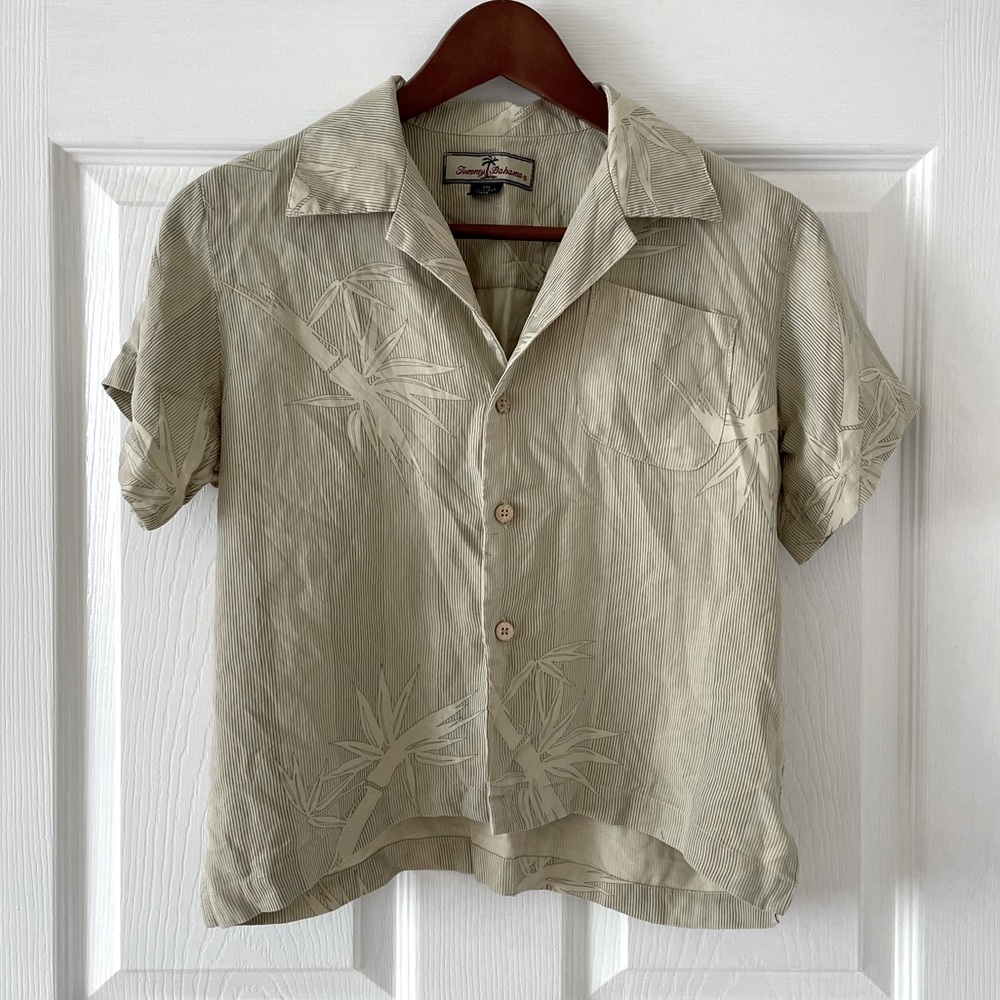 Tommy Bahama 100% Silk Cropped Camp Shirt